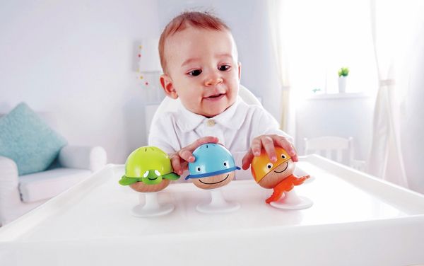 Hochet à ventouse pour amuser bébé